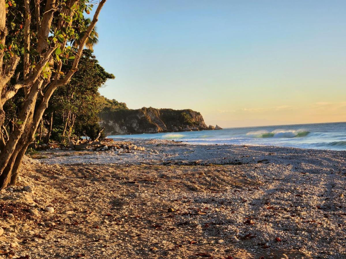 Beachfront Apartment, Quiet 4 Beds, 1 Bath, Ac, Wi-Fi, Hot Water, In Paraiso Near Los Patos Exterior foto